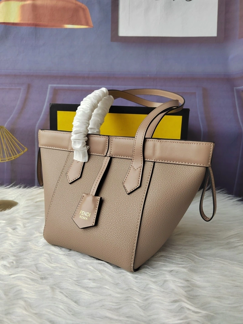Fendi Shopping Bags 4220A-0241