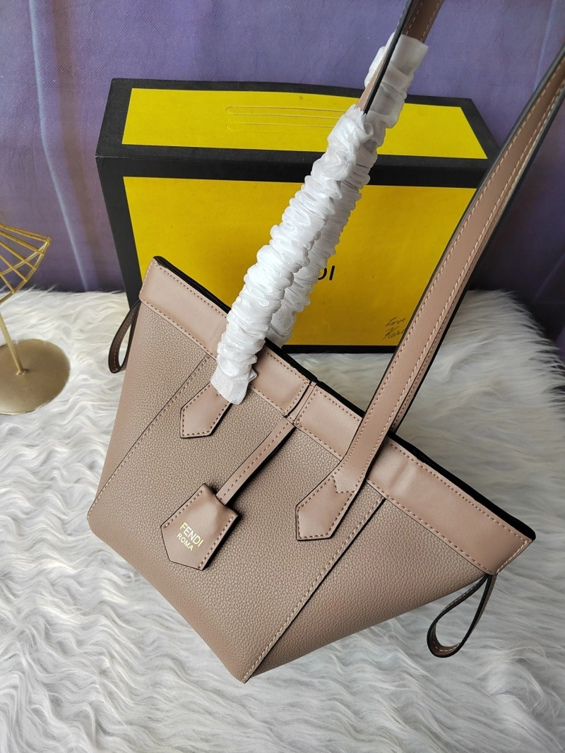 Fendi Shopping Bags 4220A-0241
