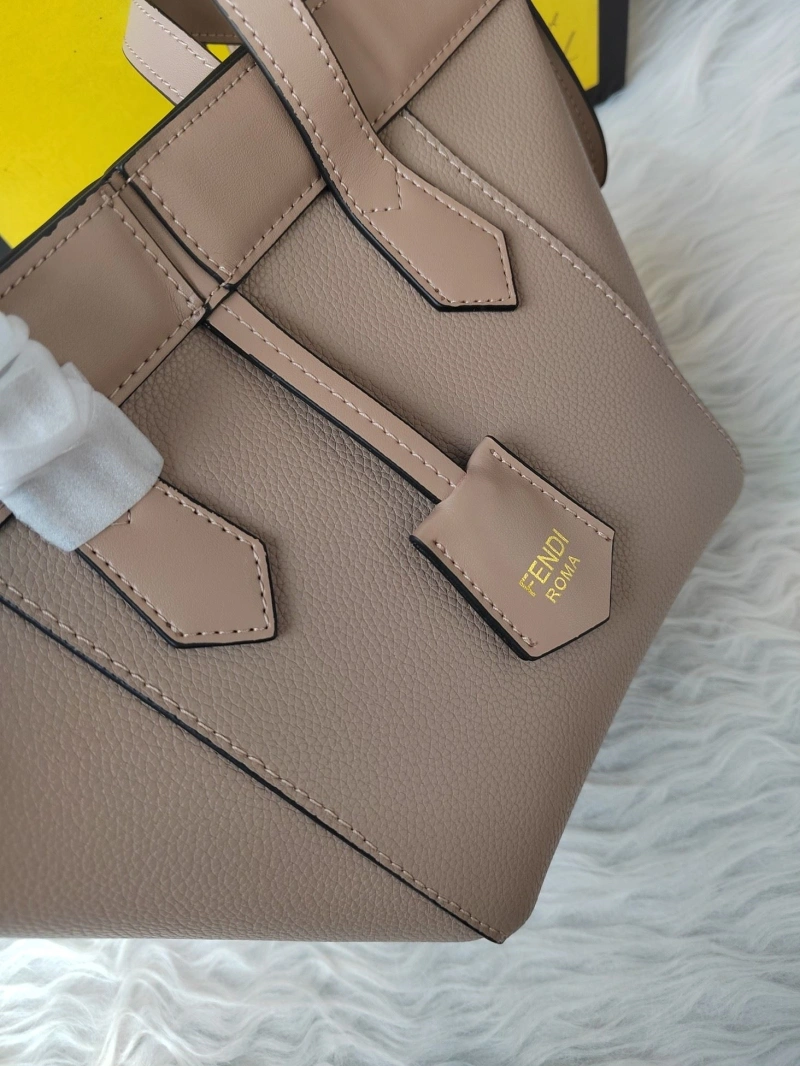 Fendi Shopping Bags 4220A-0241