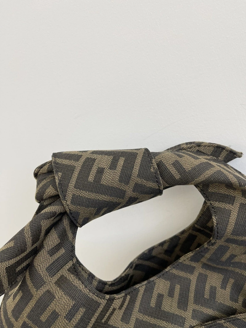 Fendi Top Handle Bags 4220A-0242