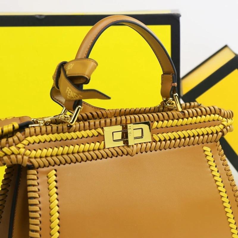 Fendi Top Handle Bags 4220A-0257