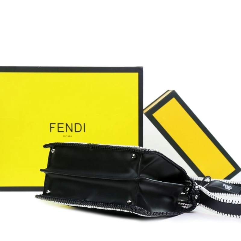 Fendi Top Handle Bags 4220A-0258