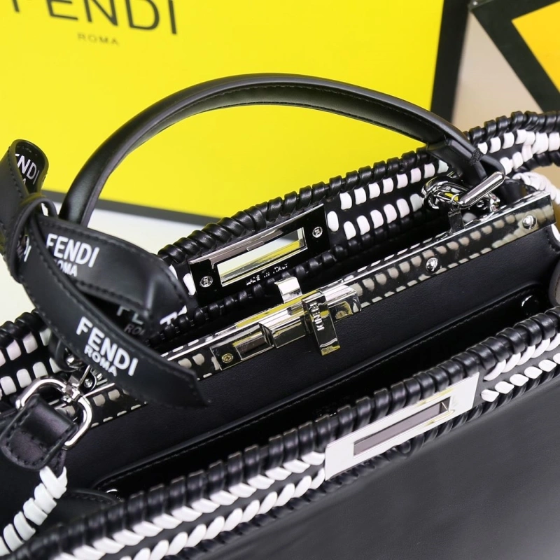 Fendi Top Handle Bags 4220A-0258