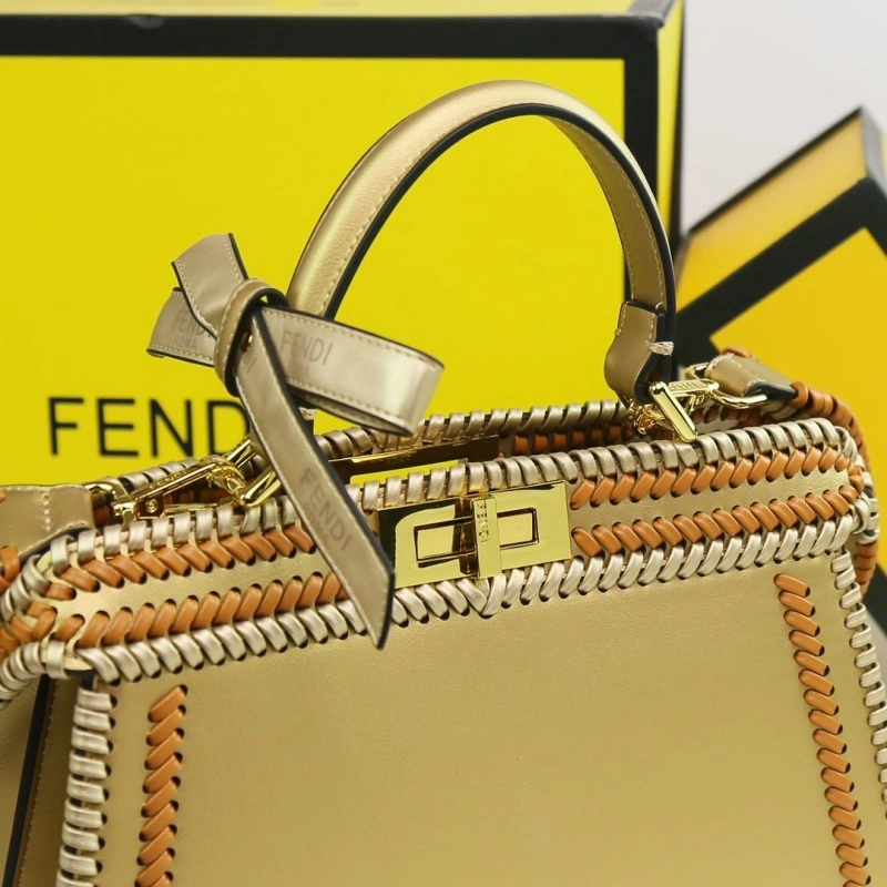 Fendi Top Handle Bags 4220A-0259