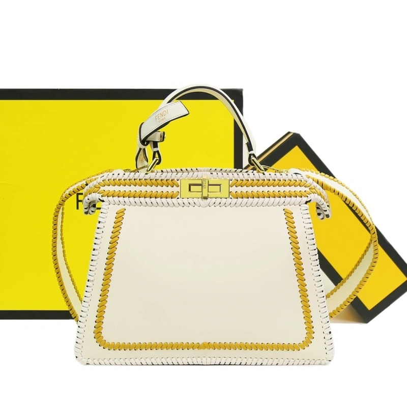 Fendi Top Handle Bags 4220A-0261
