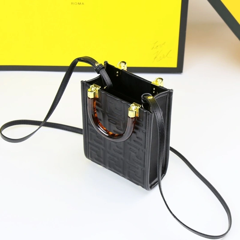 Fendi Top Handle Bags 4220A-0277