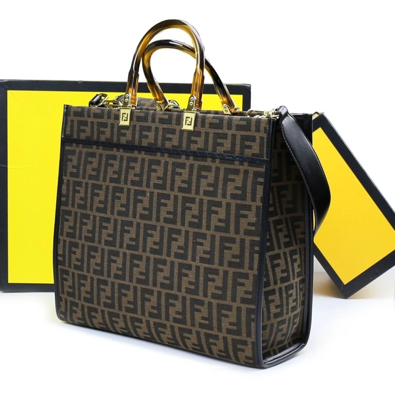 Fendi Shopping Bags 4220A-0286