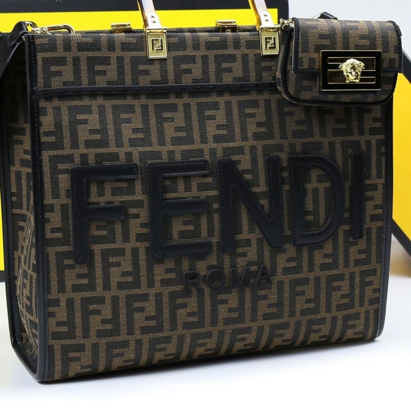 Fendi Shopping Bags 4220A-0286