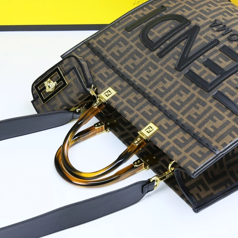 Fendi Shopping Bags 4220A-0286