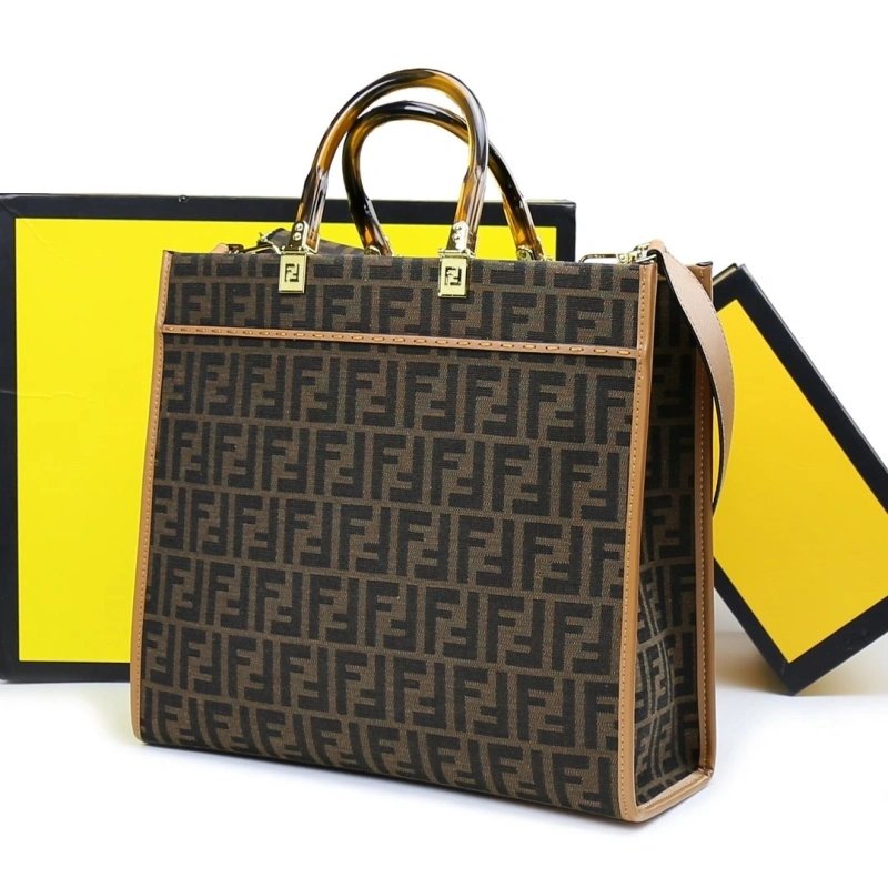 Fendi Shopping Bags 4220A-0287