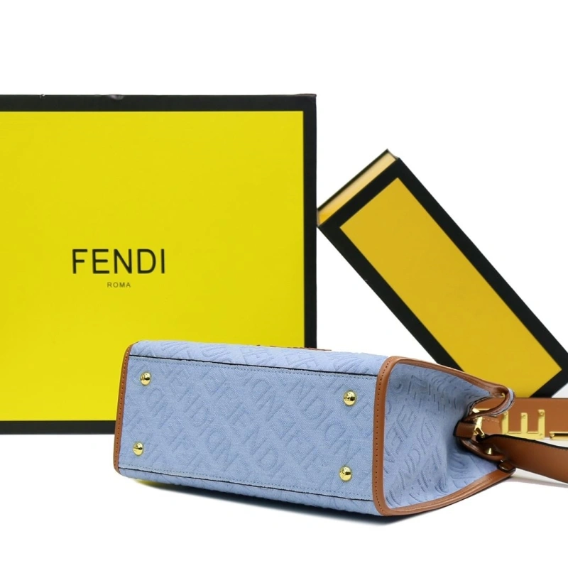 Fendi Shopping Bags 4220A-0310