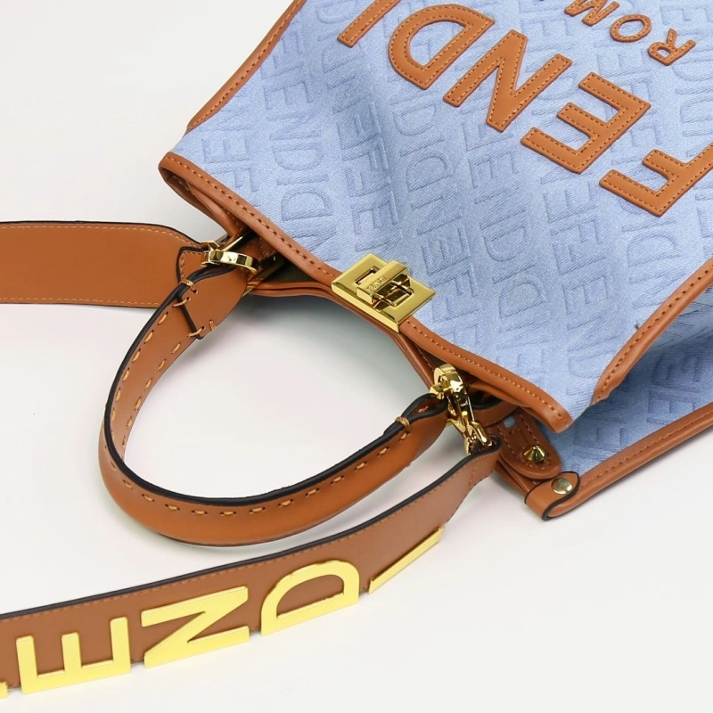 Fendi Shopping Bags 4220A-0310