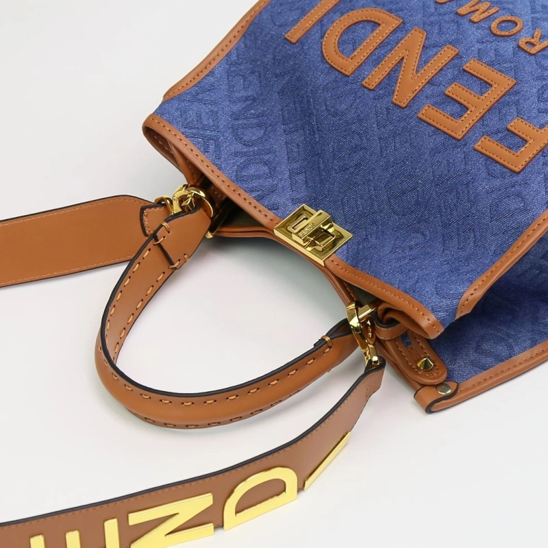 Fendi Shopping Bags 4220A-0311