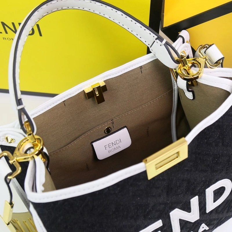 Fendi Shopping Bags 4220A-0313