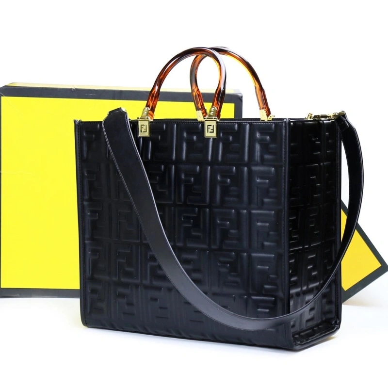 Fendi Shopping Bags 4220A-0318