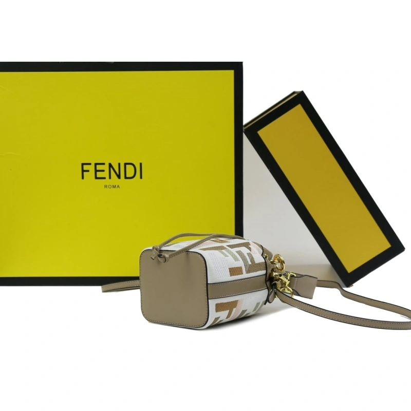 Fendi Bucket Bags 4220A-0320