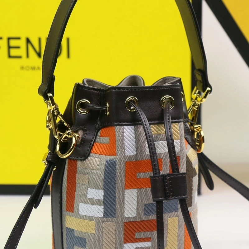 Fendi Bucket Bags 4220A-0321