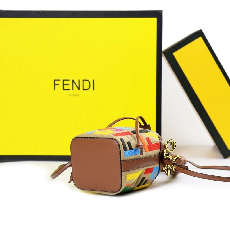 Fendi Bucket Bags 4220A-0323