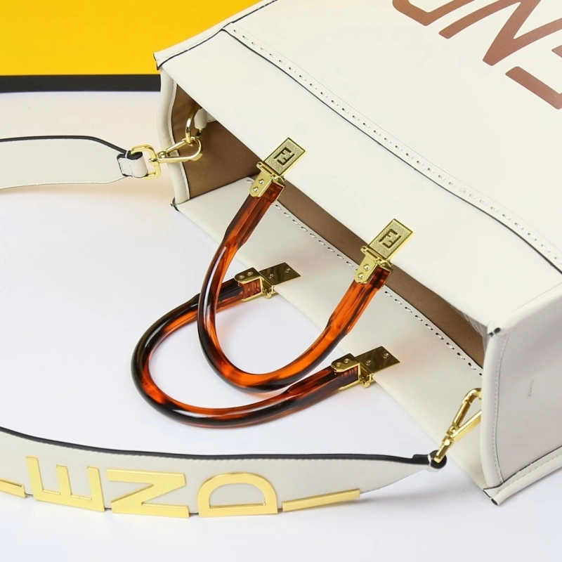 Fendi Shopping Bags 4220A-0330