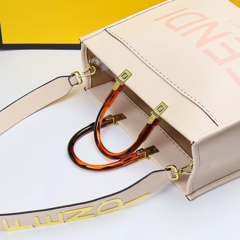 Fendi Shopping Bags 4220A-0332