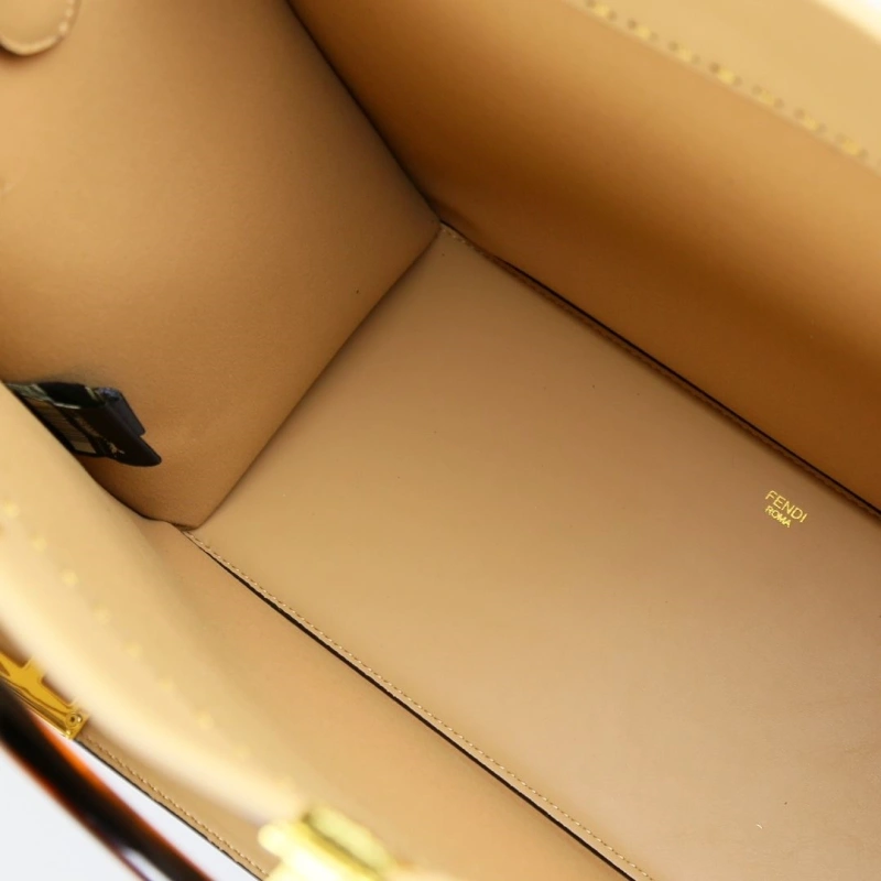 Fendi Shopping Bags 4220A-0333