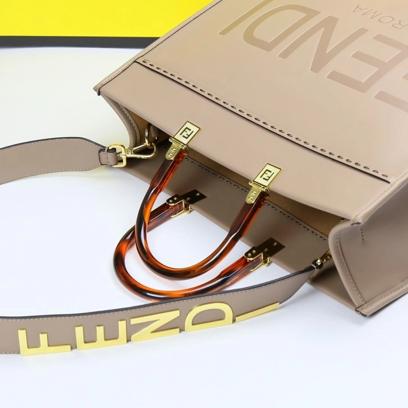 Fendi Shopping Bags 4220A-0334