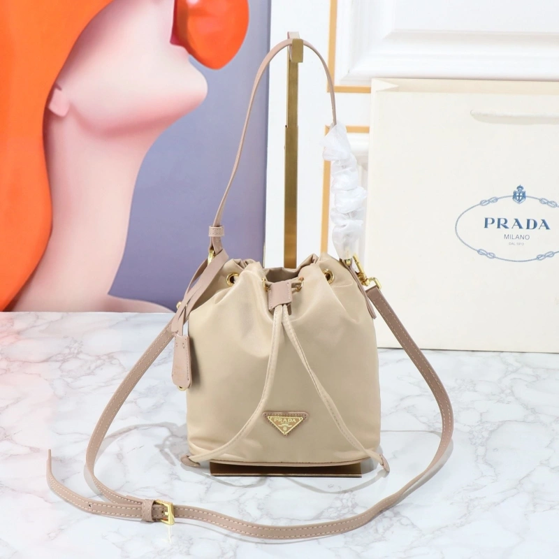 Prada Bucket Bags 4220A-0404