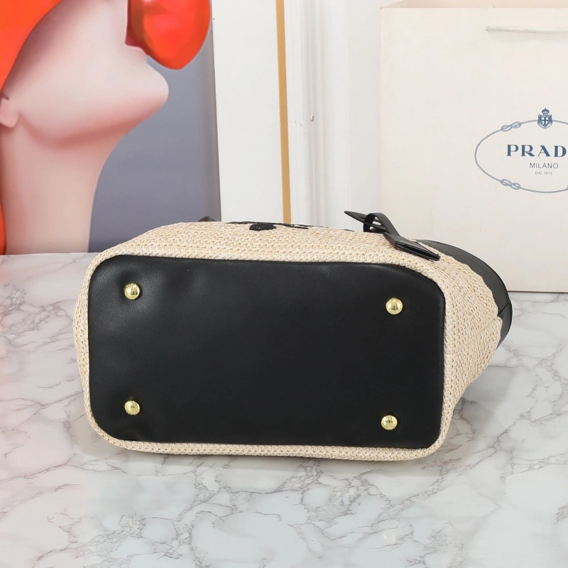 Prada Shopping Bags 4220A-0507