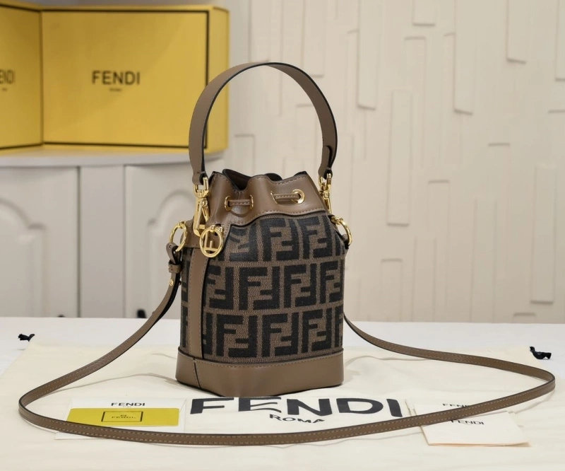 Fendi Bucket Bags 4220A-0521
