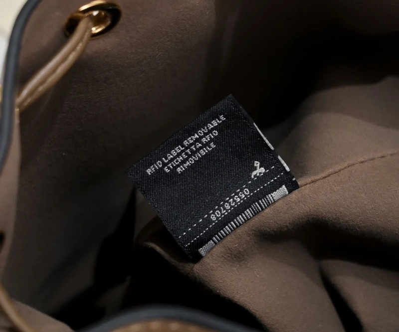 Fendi Bucket Bags 4220A-0521