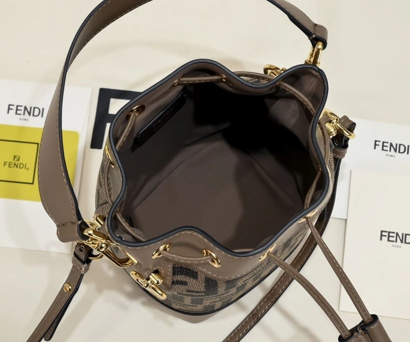 Fendi Bucket Bags 4220A-0521