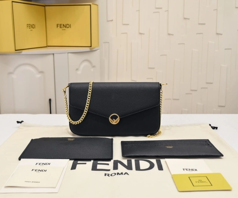 Fendi Satchel Bags 4220A-0539