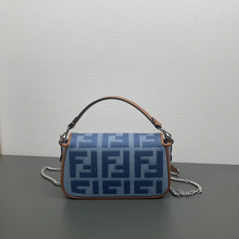 Fendi Satchel Bags 4220A-0628