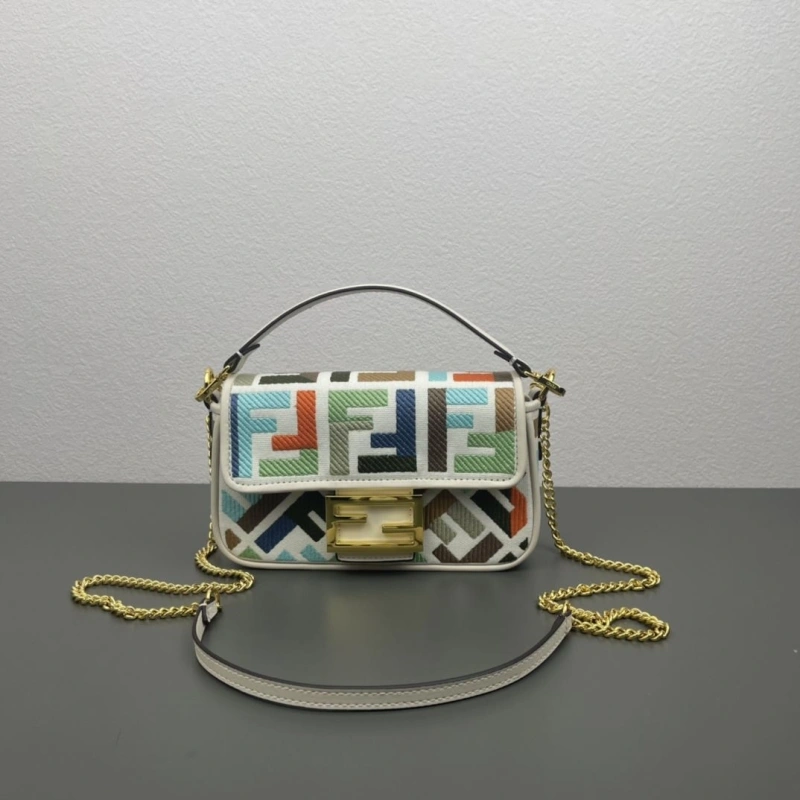 Fendi Satchel Bags 4220A-0629