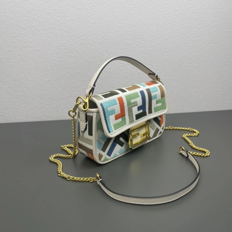 Fendi Satchel Bags 4220A-0629