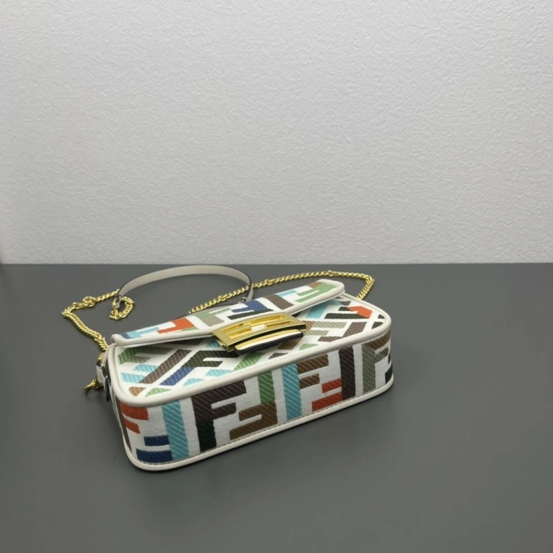 Fendi Satchel Bags 4220A-0629