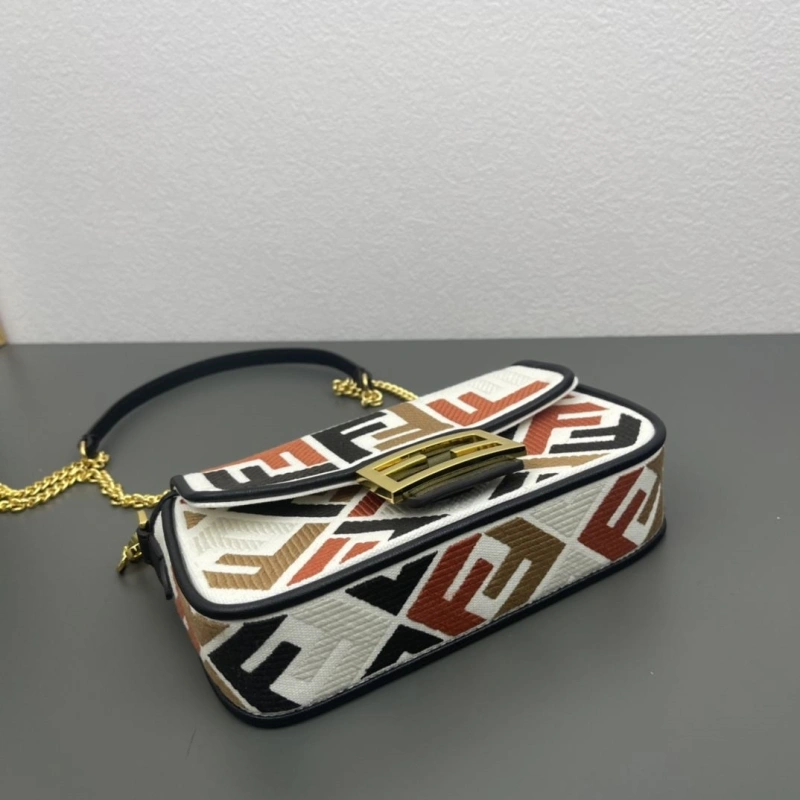 Fendi Satchel Bags 4220A-0630