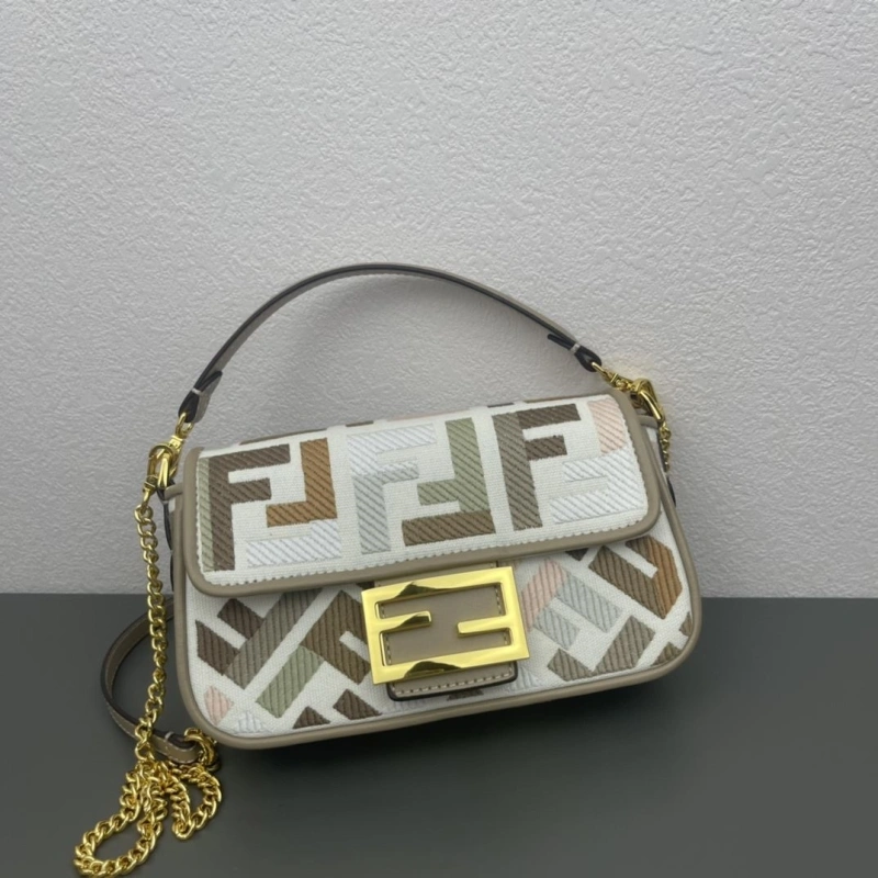 Fendi Satchel Bags 4220A-0631