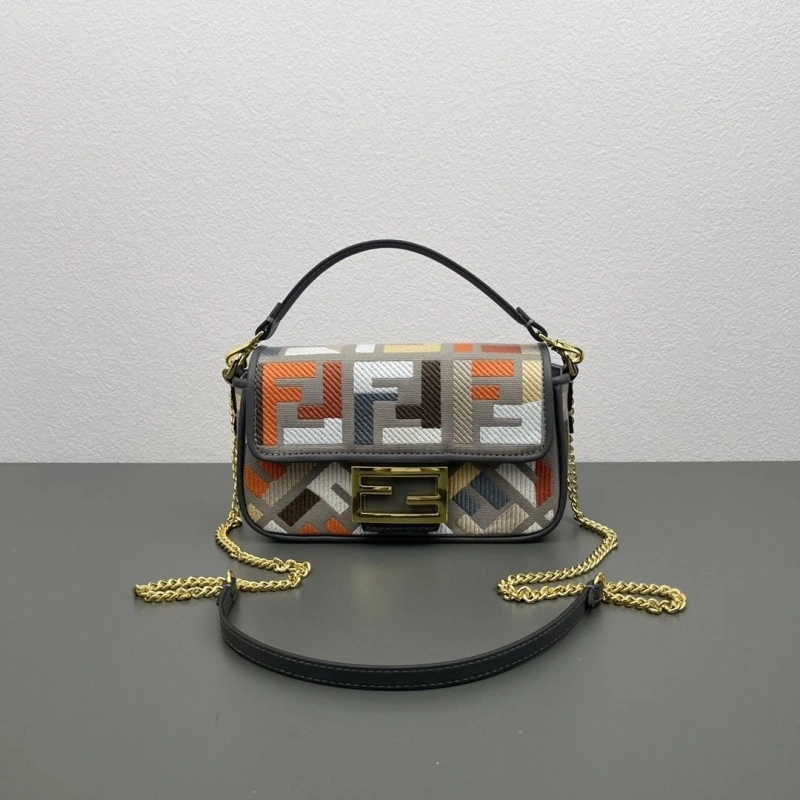 Fendi Satchel Bags 4220A-0633