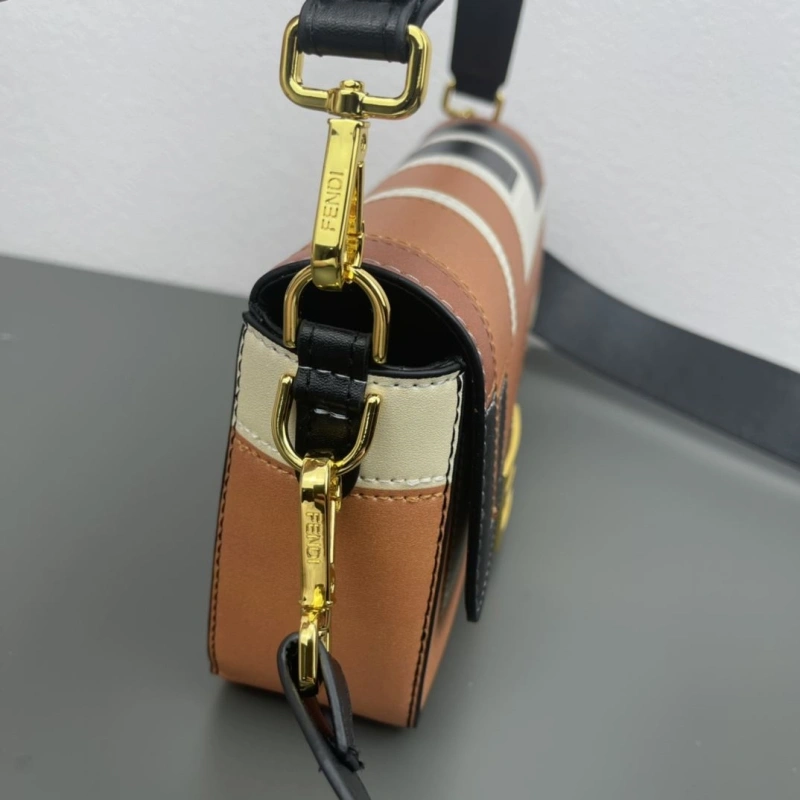 Fendi Satchel Bags 4220A-0634