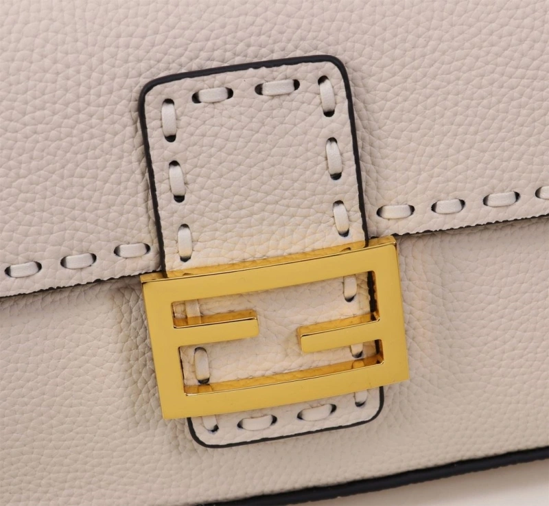 Fendi Satchel Bags 4220A-0653