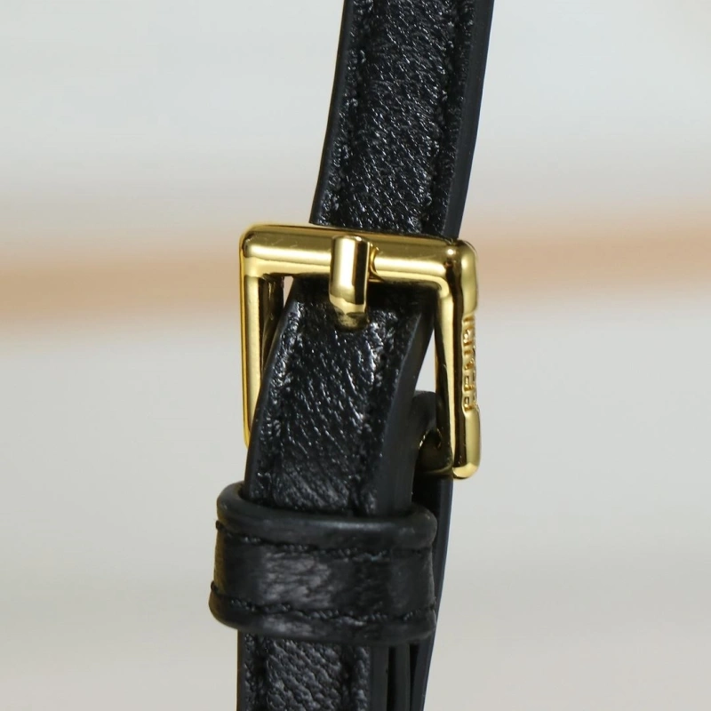 Fendi Satchel Bags 4220A-0667