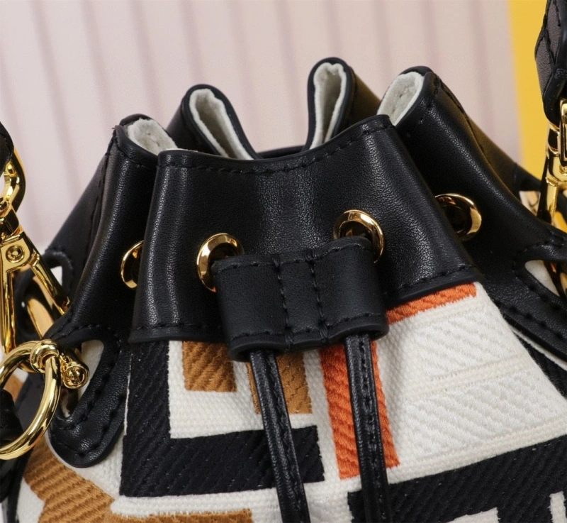 Fendi Bucket Bags 4220A-0678