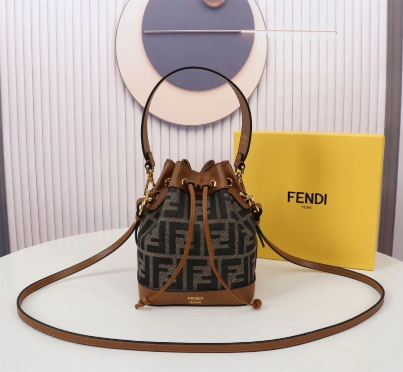 Fendi Bucket Bags 4220A-0680