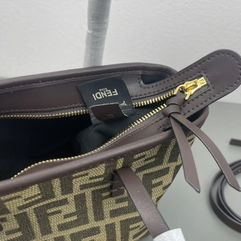 Fendi Shopping Bags 4220A-0697