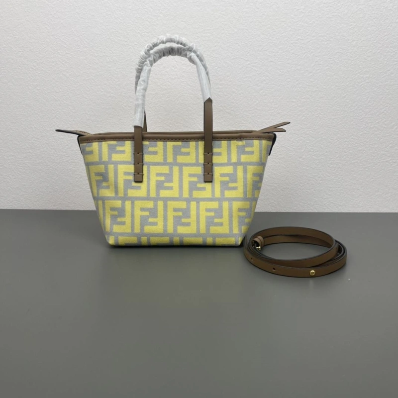 Fendi Shopping Bags 4220A-0698