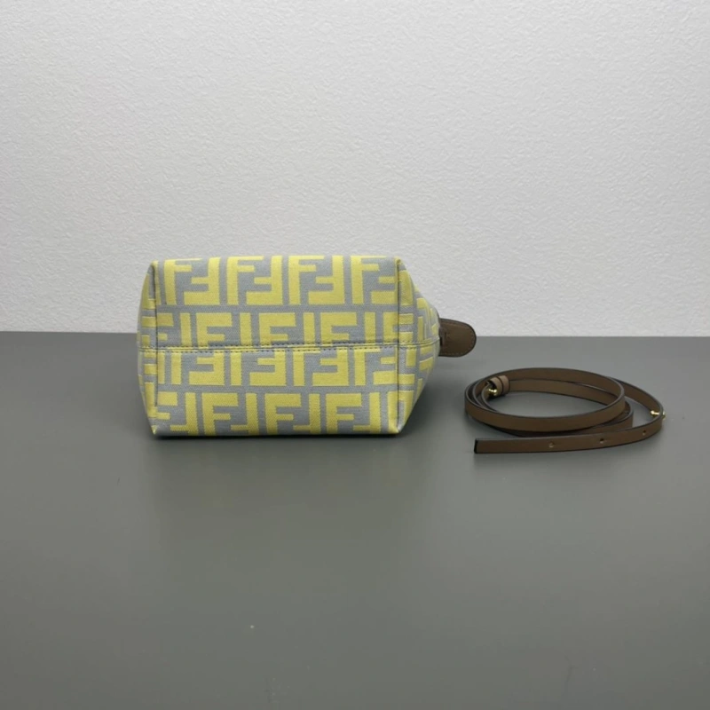 Fendi Shopping Bags 4220A-0698