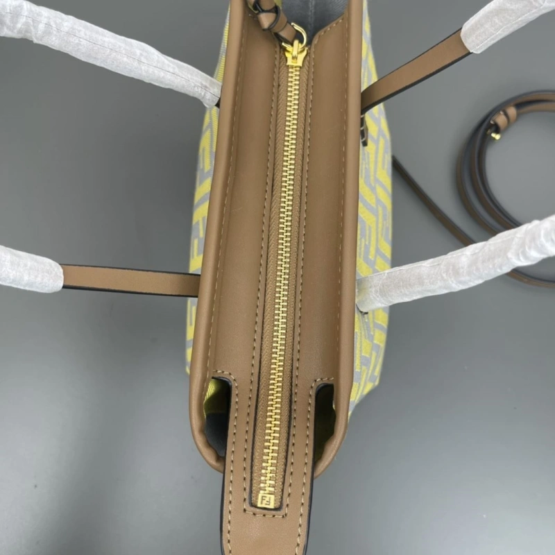 Fendi Shopping Bags 4220A-0698