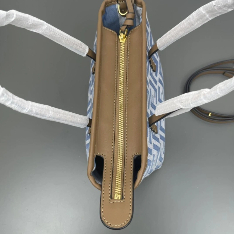 Fendi Shopping Bags 4220A-0699