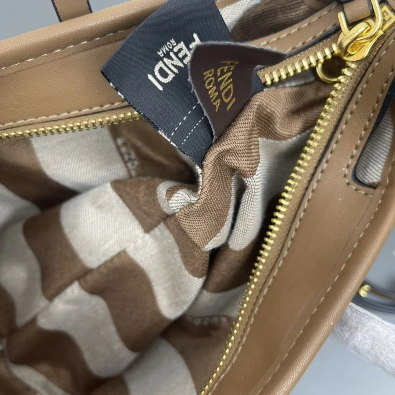 Fendi Shopping Bags 4220A-0700